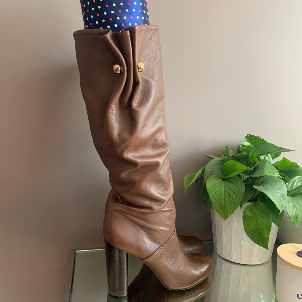 Tory Burch brown boots